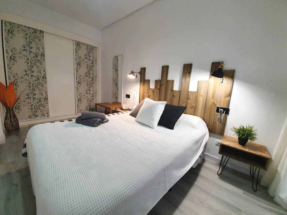 Apartamentos Alamos Malaga Luaran gambar