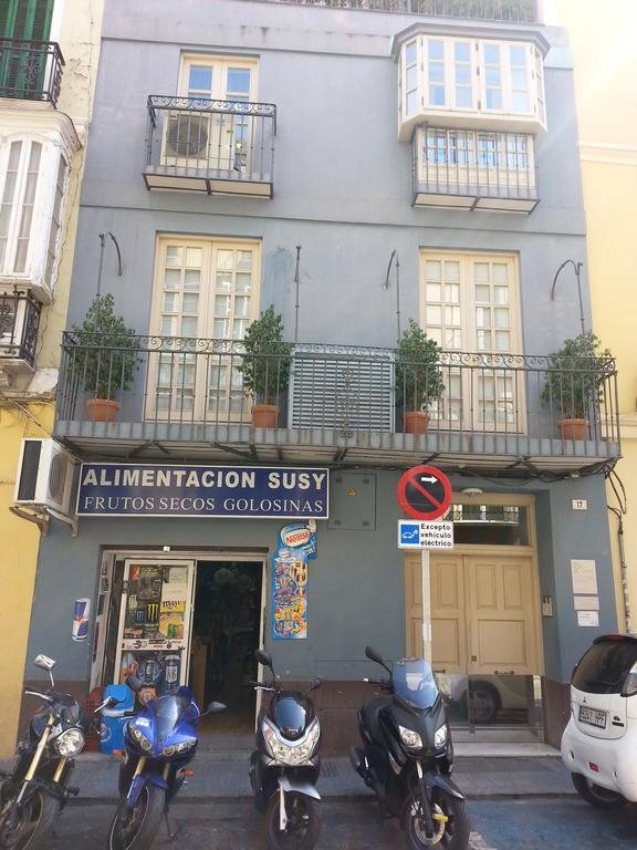Apartamentos Alamos Malaga Luaran gambar